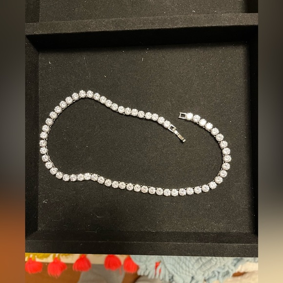 Tennis necklace choker CZ high end costume jewelry. - Picture 4 of 8